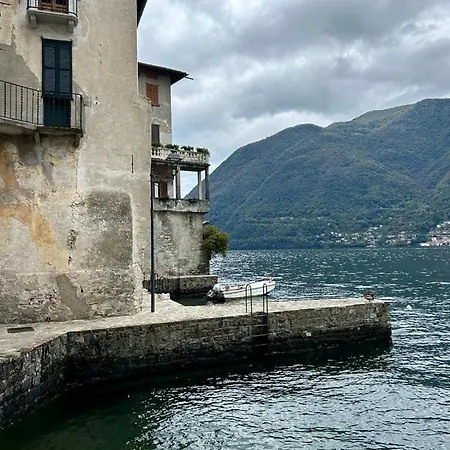 Le Lampade Di * Brienno