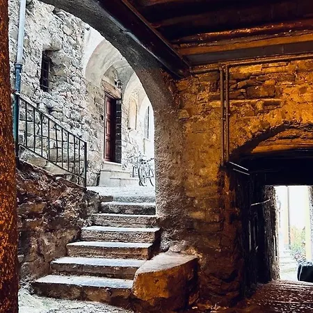 Le Lampade Di Lägenhet