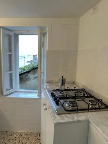 Apartament Le Lampade Di Brienno